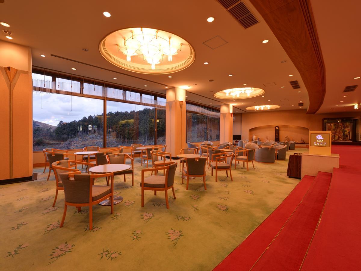 \u00BFCu\u00E1les son los mejores hoteles cerca de Akiyoshido? Mine Exterior foto